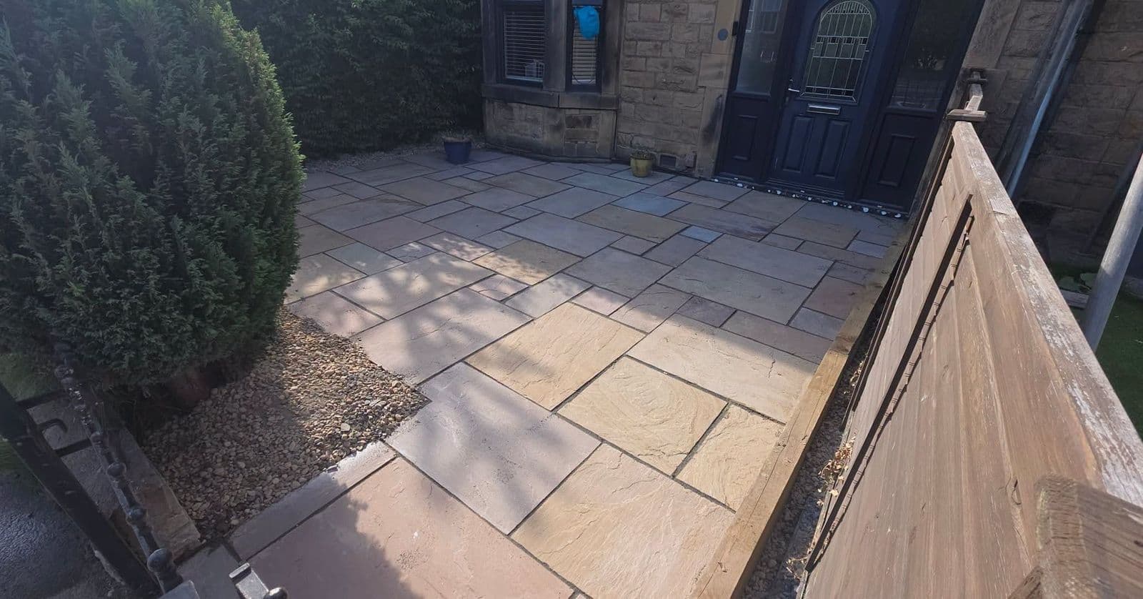 After: Autumn leaf sandstone front garden in Bill Quay