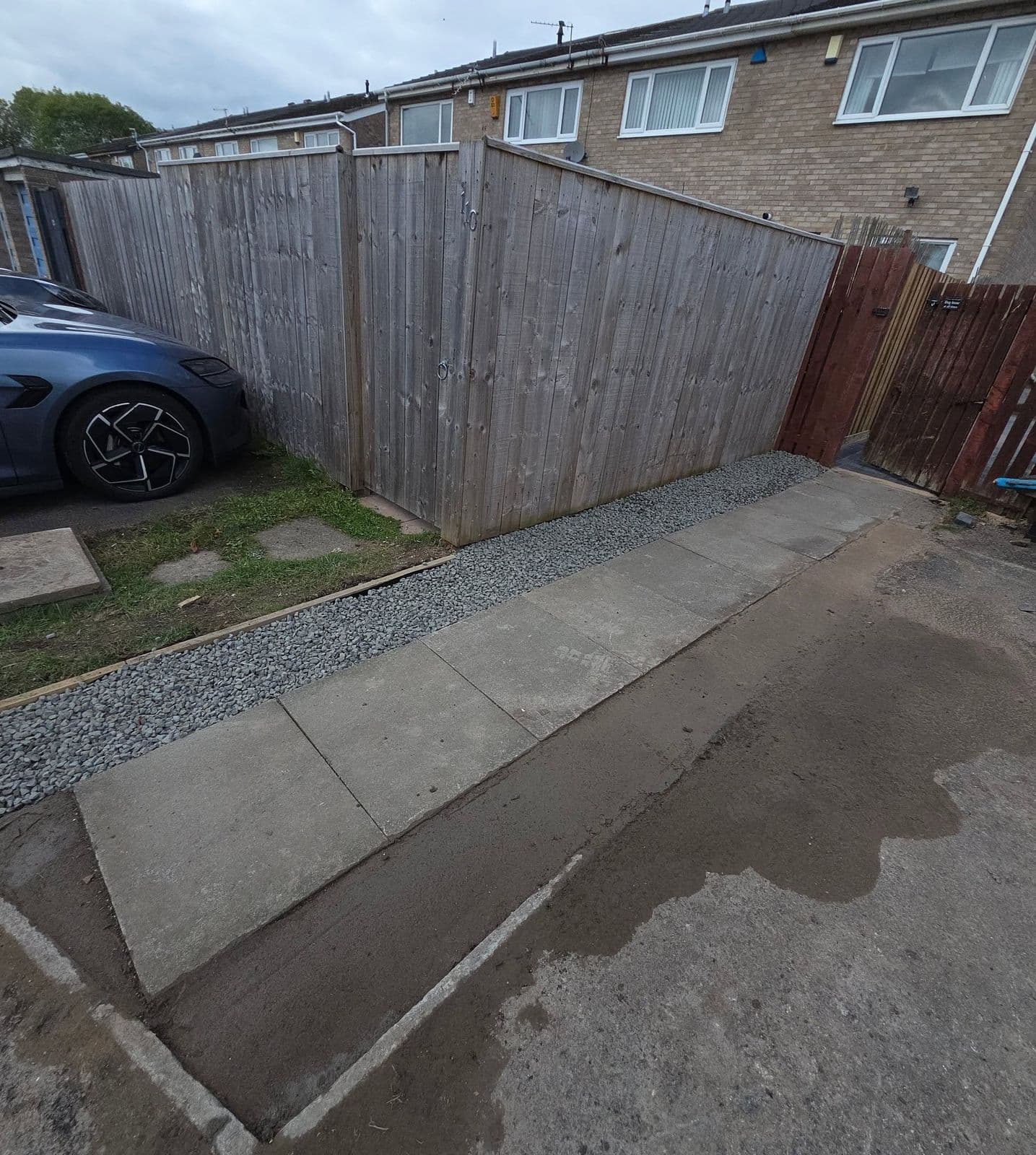 Granite sett garden and path in Killingworth, photo 10 of 12