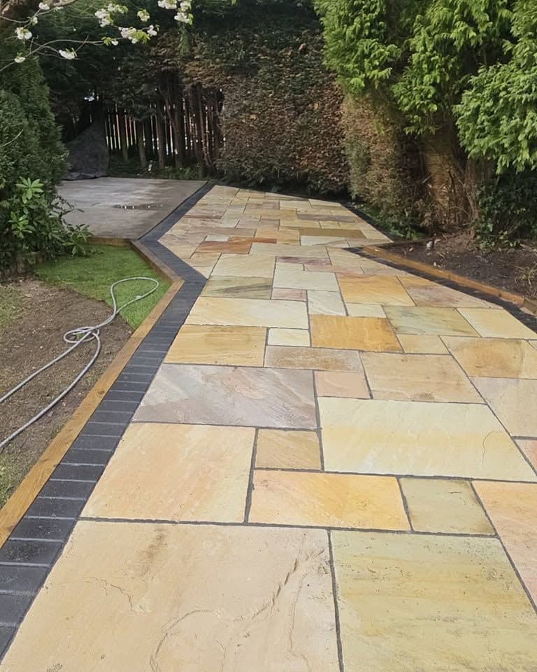 Mint fossil sandstone and summer house base in Bill Quay, photo 2 of 10