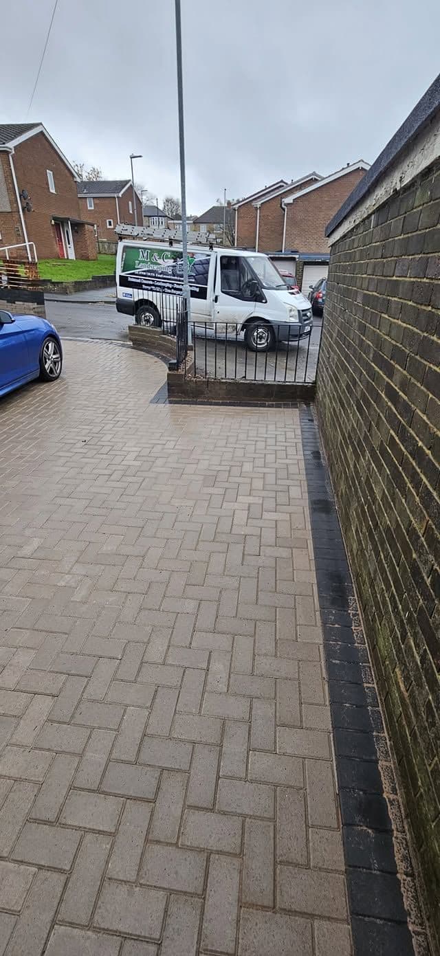 Natural grey block paving driveway, photo 1 of 22