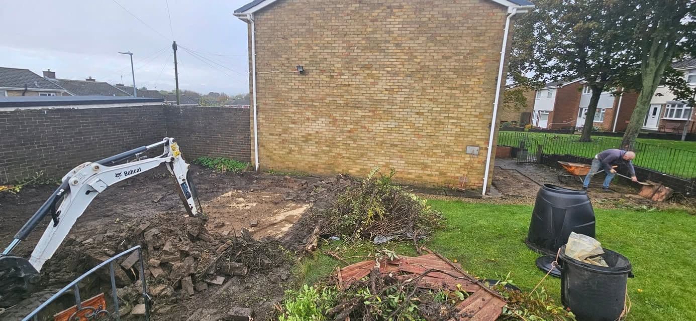 Natural grey block paving driveway, photo 19 of 22